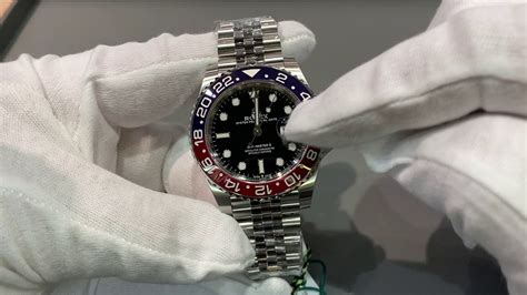 rolex not automatic|how to adjust rolex time.